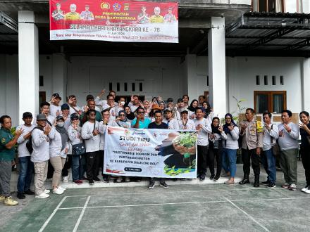 Kunjungan dari Bapeda Jember